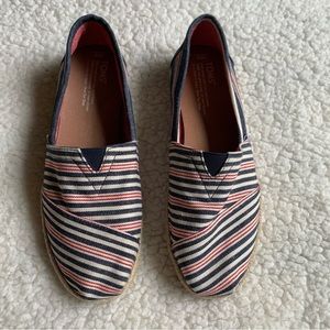 NWOT TOMS Striped Espadrille Flats